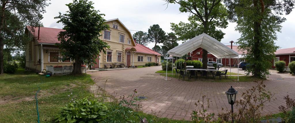 Kartano Hostel Kokemaki Exterior photo